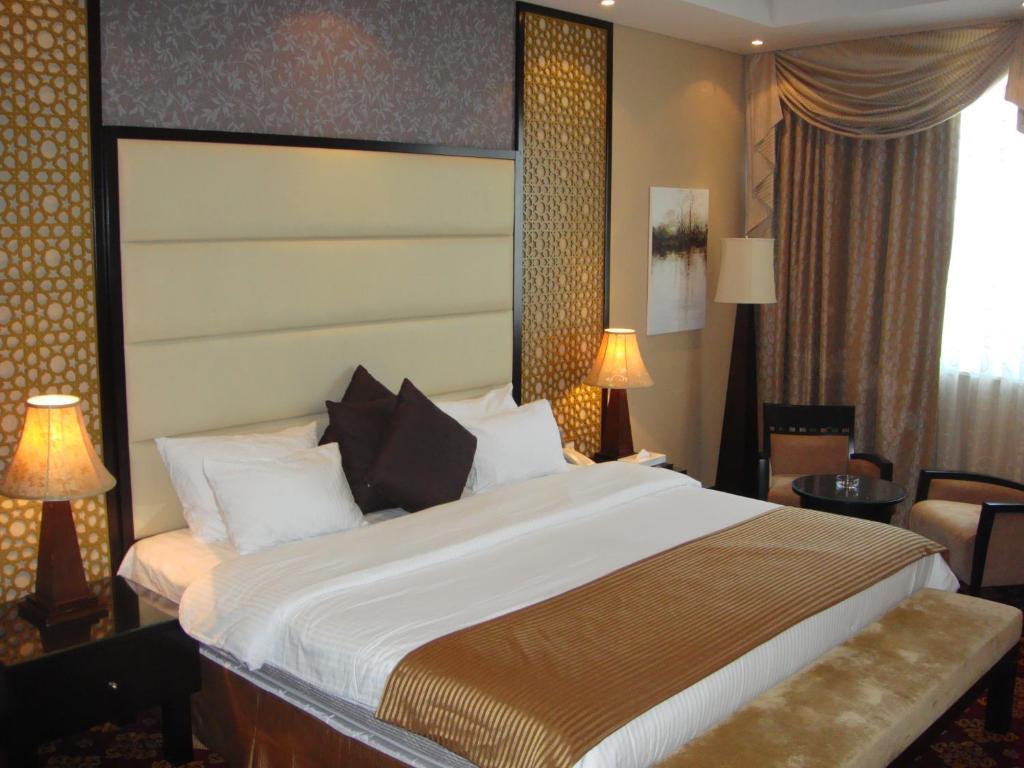 Paragon Hotel Abu Dhabi Room photo